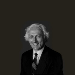 Portrait de Pierre Juvin