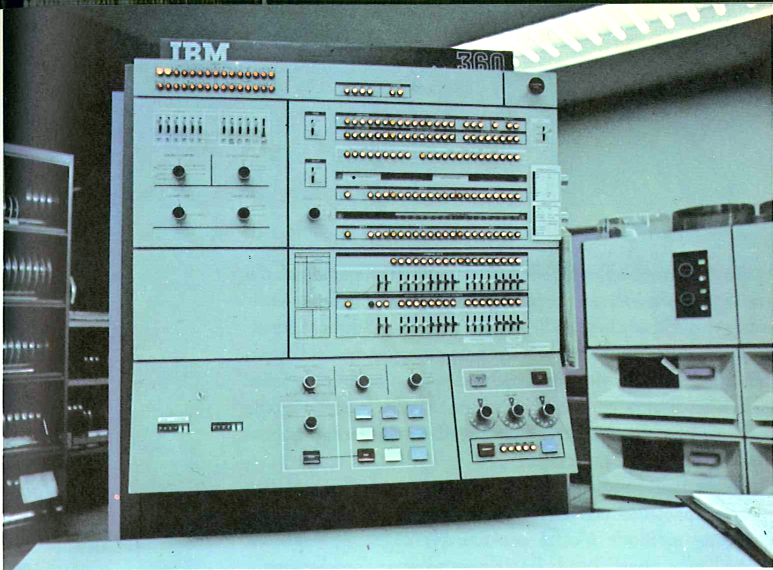 Le premier ordinateur IBM - 1967