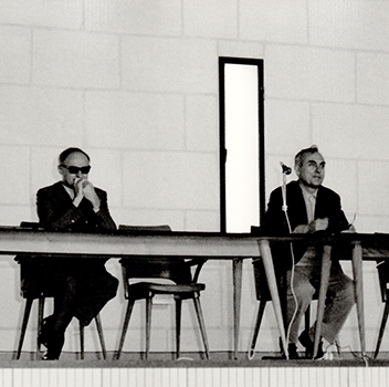 De gauche à droite : Jacques Vandier et Jacques Mathé, lors de l'AG de 1972