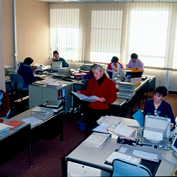 Photo du service Etranger du Siège social - 1985
