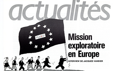 Dessin personnages qui porte le drapeau de l'Europe avec le logo Macif au Centre