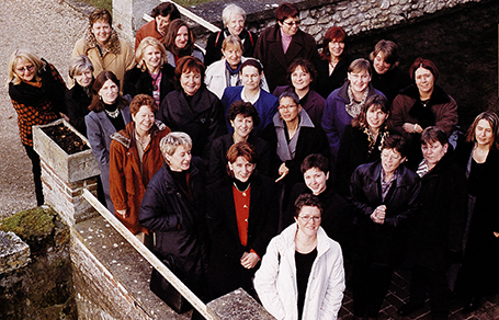 Photo du séminaire MuTu'Elles 28 salariées de la Macif au séminaire de Chaumont-en-Vexin en février 2003
