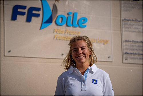 Photo de Charlotte Yven, 1ère femme skipper Macif